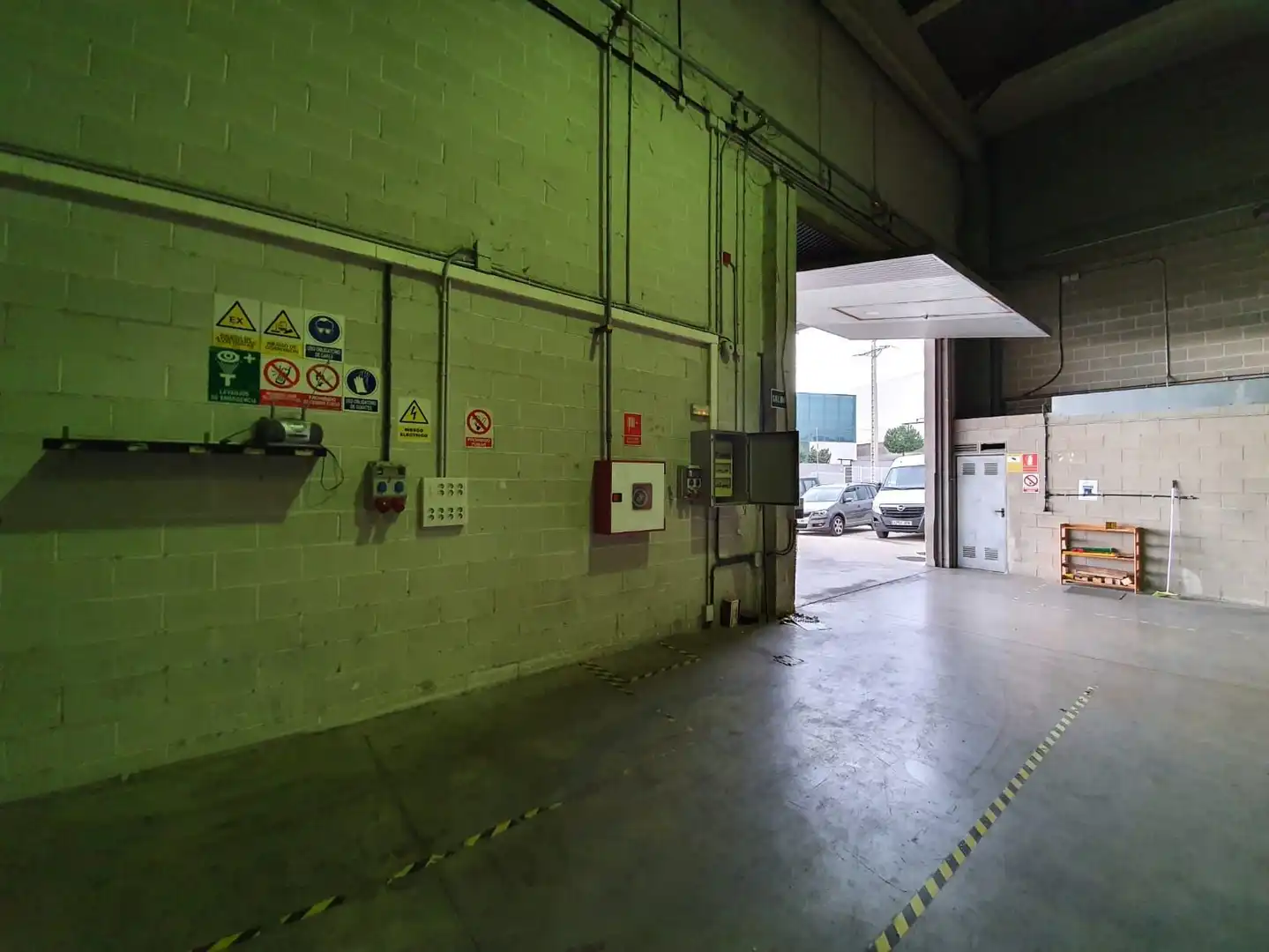 Nau industrial de lloguer en Santa Perpètua de Mogoda