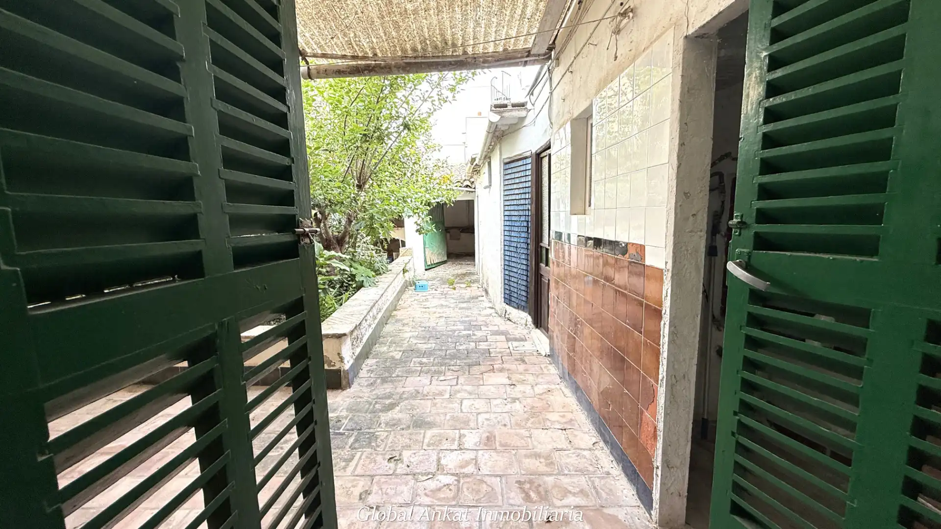 Vista exterior de Casa adosada en venda en Felanitx amb Jardí privat i Terrassa