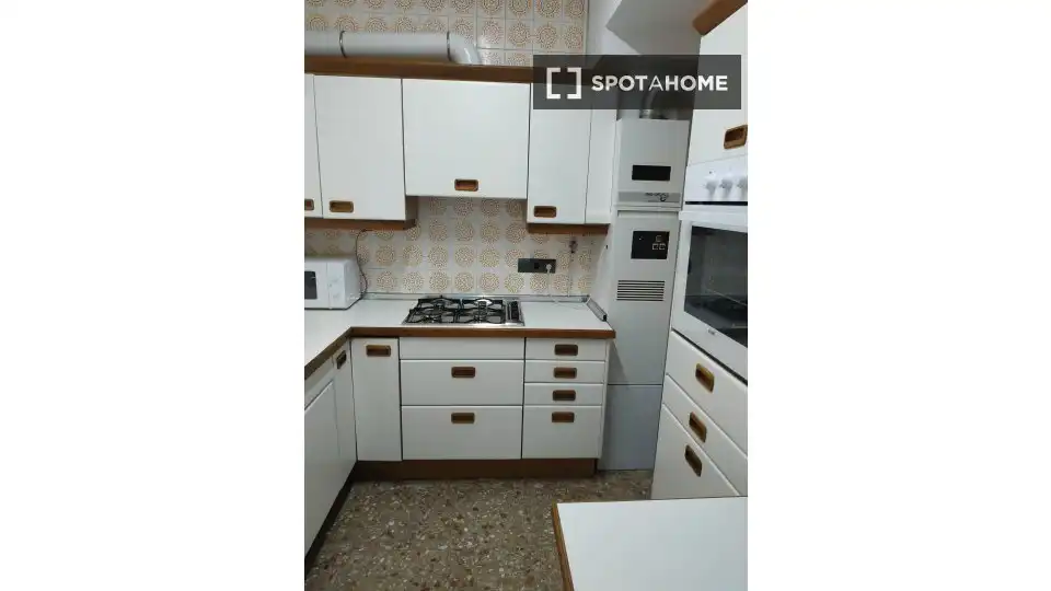 Kitchen of Flat for rent in Sant Cugat del Vallès  with Air Conditioner, Heating and Furnished