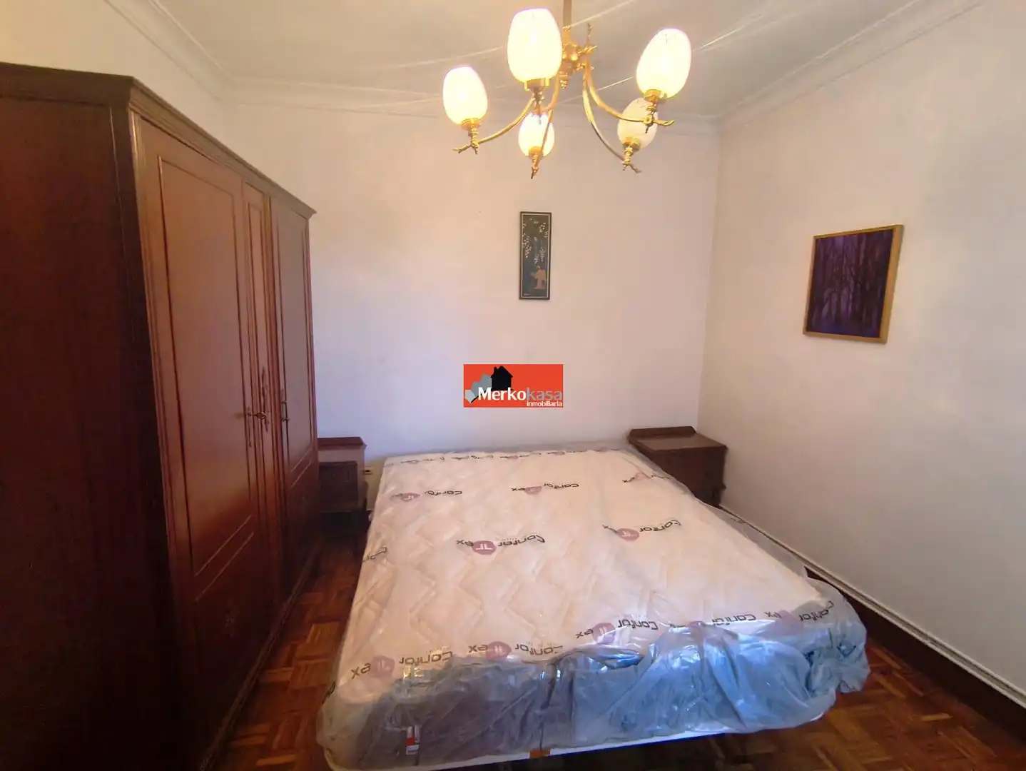 Schlafzimmer von Wohnung zur Miete in Lugo mit Heizung und Möbliert