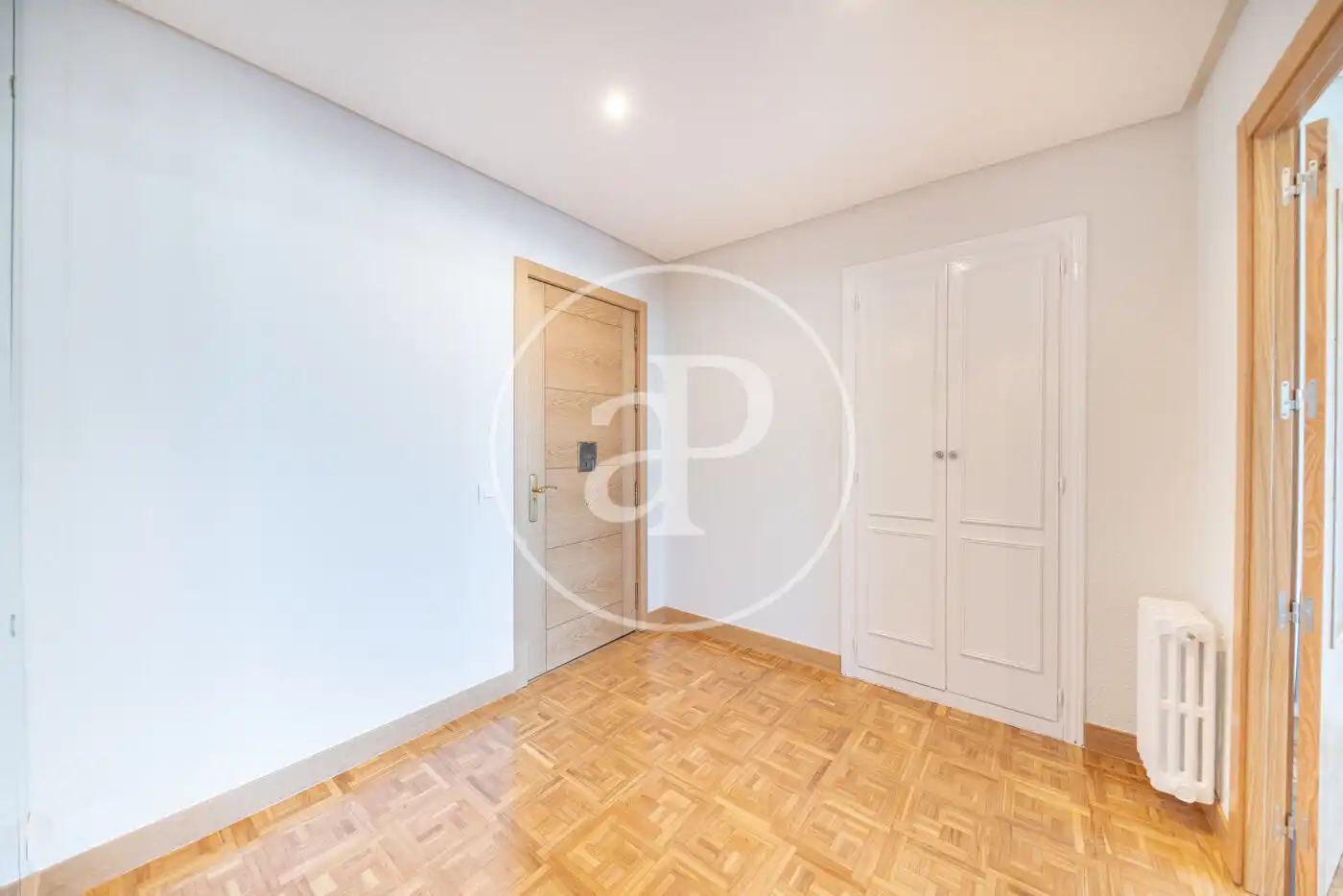 Flat for rent in Calle de Orense, Cuatro Caminos - Azca