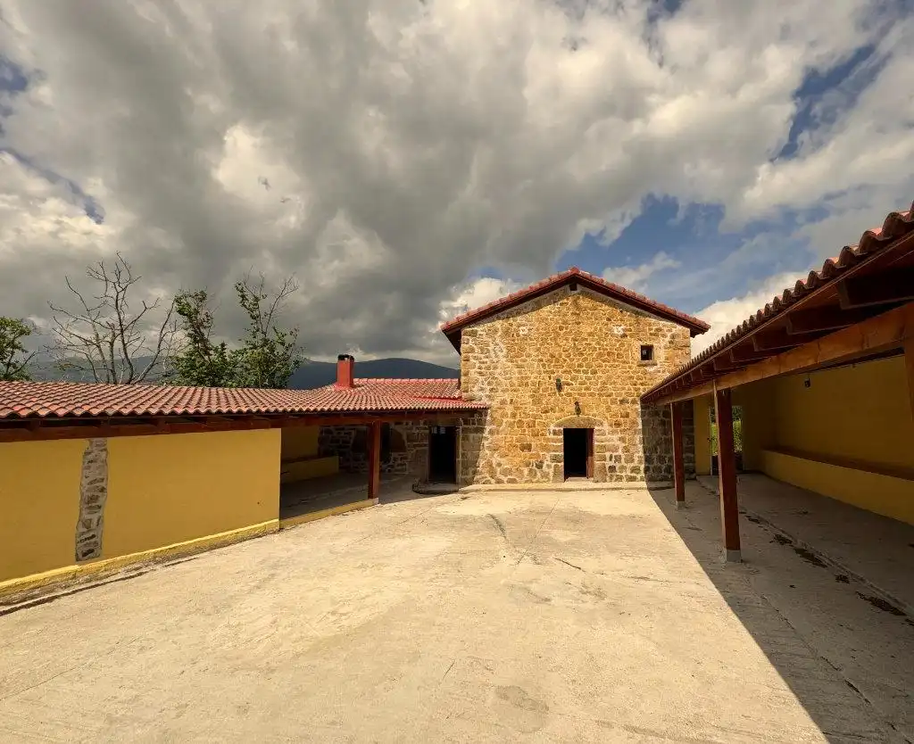Residential for sale in SILIO-DISEMINADO, 885, Molledo