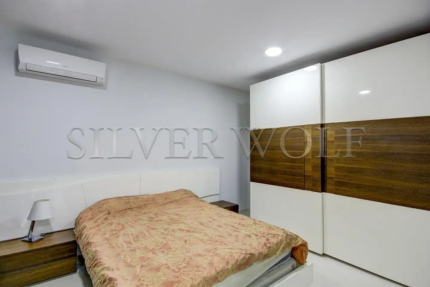 Houses for sale in 336, Montmar