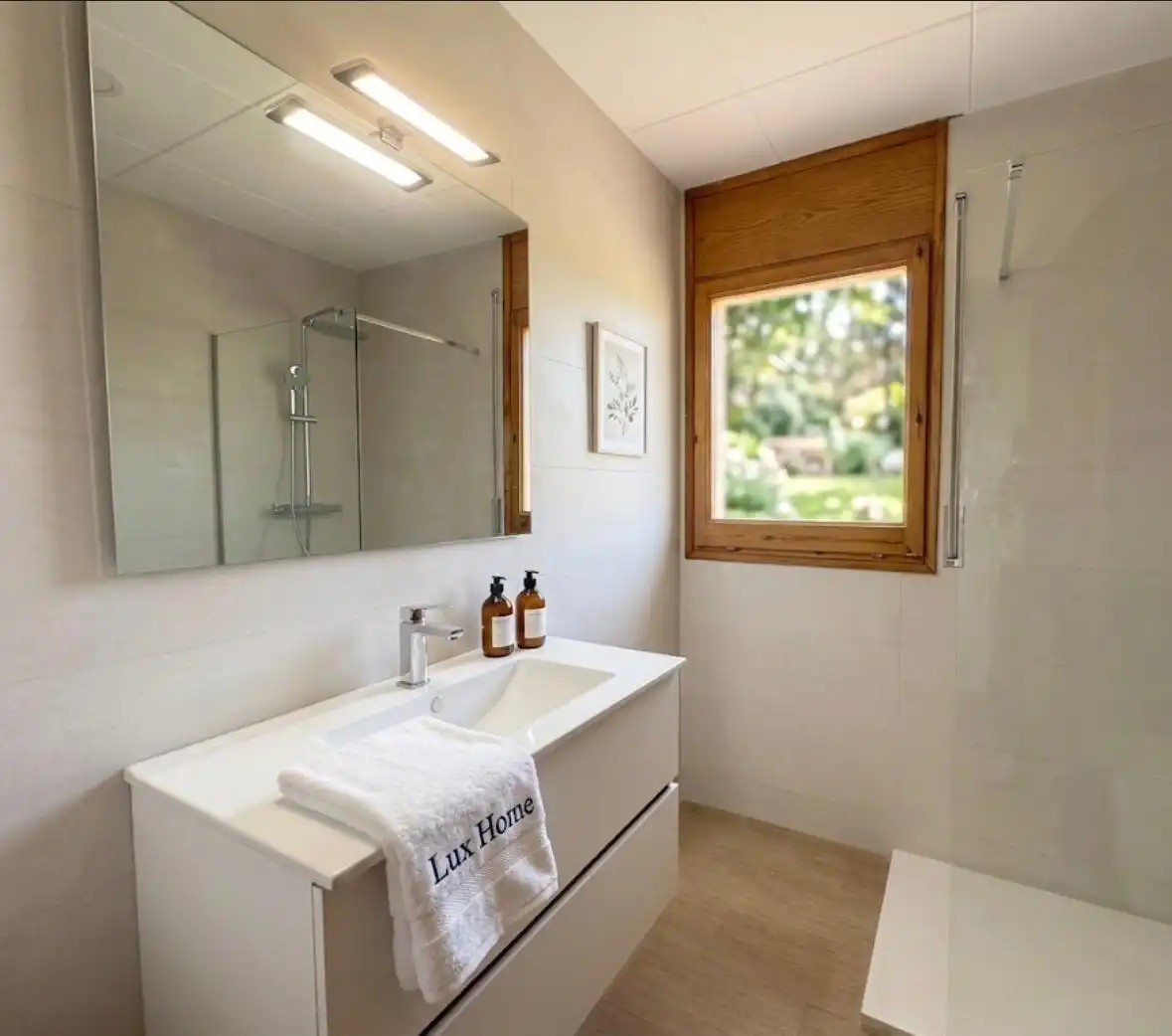 Baño de Casa o chalet en venta en Lliçà d'Amunt con Aire acondicionado, Calefacción y Jardín privado