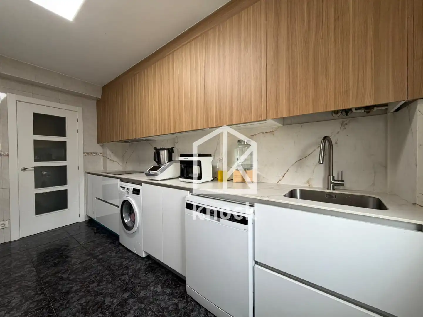 Cocina de Piso en venta en Gijón  con Calefacción