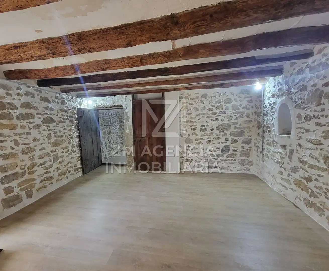 Finca rústica en venda en La Jana amb Jardí privat, Terrassa i Traster