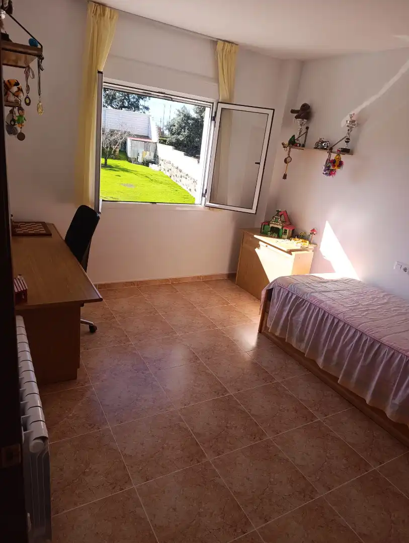 Dormitori de Casa o xalet en venda en Mata de Alcántara amb Moblat