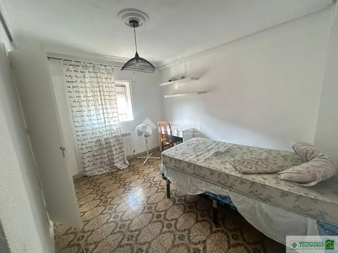 Habitación de Piso en venta en Ciudad Real con Calefacción y Terraza