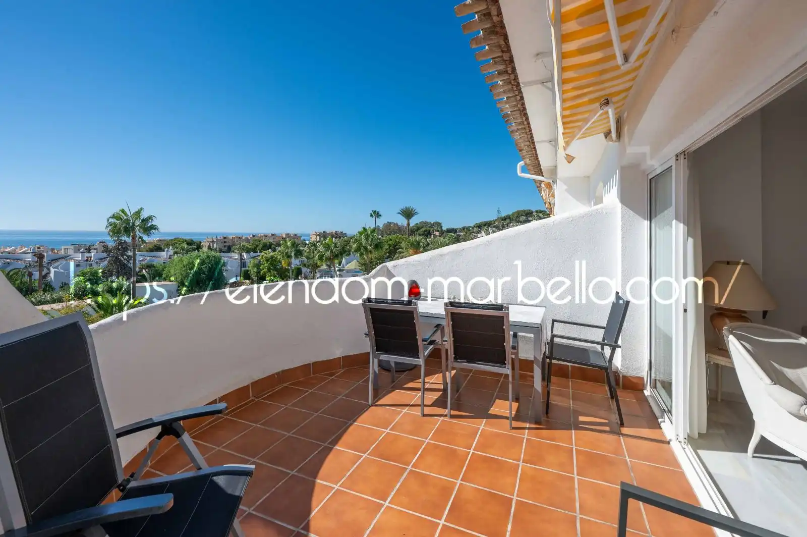 Terrasse von Maisonette zum Verkauf in Mijas mit Klimaanlage, Terrasse und Möbliert