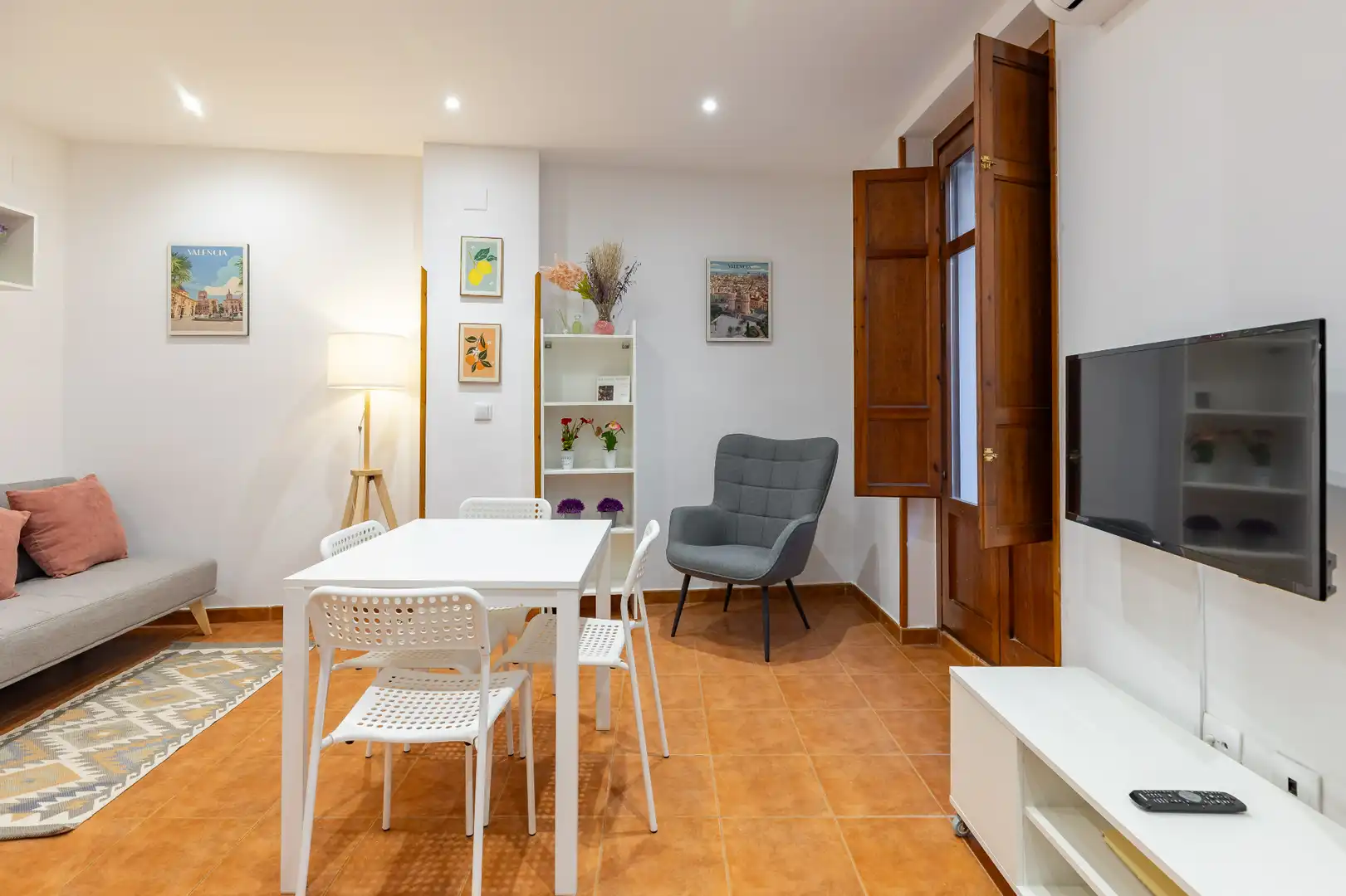 Wohnzimmer von Wohnungen zur Miete in Valencia mit Klimaanlage, Heizung und Möbliert