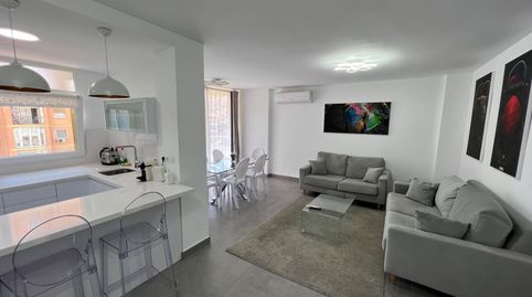 Foto 2 von Wohnung zur Miete in Avenida de Sorolla, 15, Ayuntamiento, Torremolinos