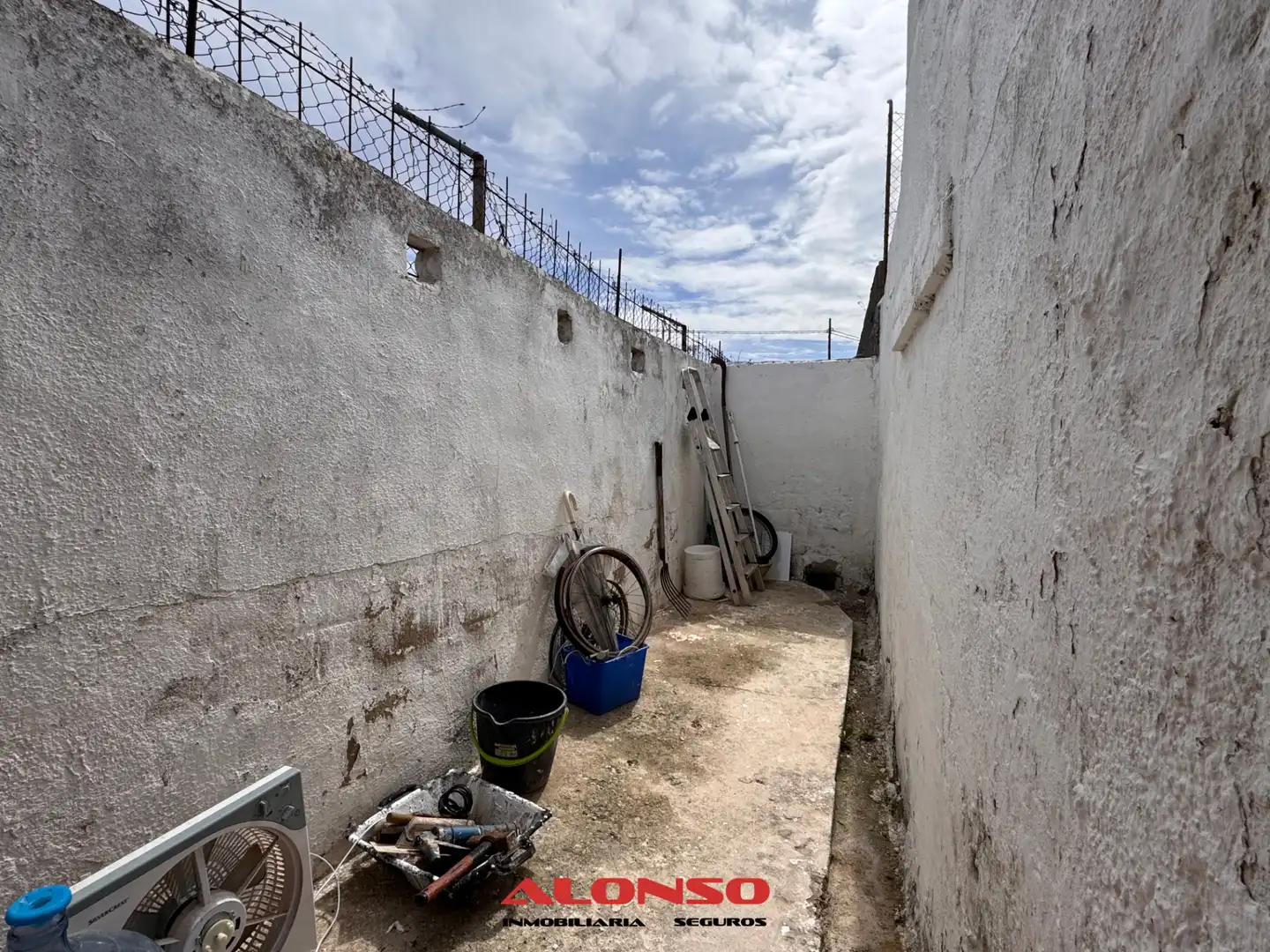 Detached homes for sale in Vinaròs  with Private garden, Terrace and Furnished
