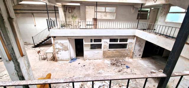 Local comercial en Venta en Avenida Centelles en Russafa