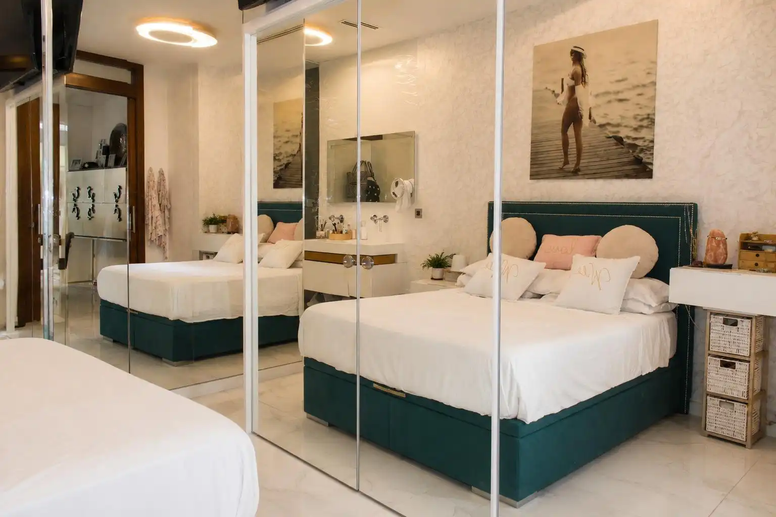 Bedroom of Duplexes for sale in Valencia  with Terrace and Swimming Pool