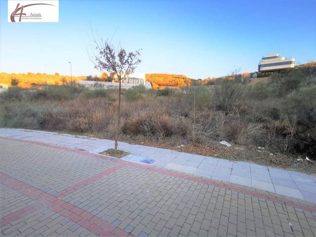 Terreno residencial en Venta en  SUELO URB. P-3 en Altos de la Zubia