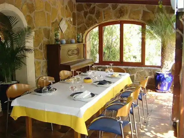 Esszimmer von Geschaftsraum zur Miete in Jávea / Xàbia mit Klimaanlage und Möbliert