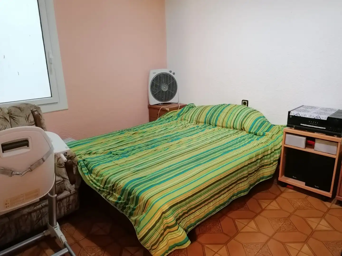 Habitación de Piso en venta en Sabadell con Calefacción, Trastero y Amueblado