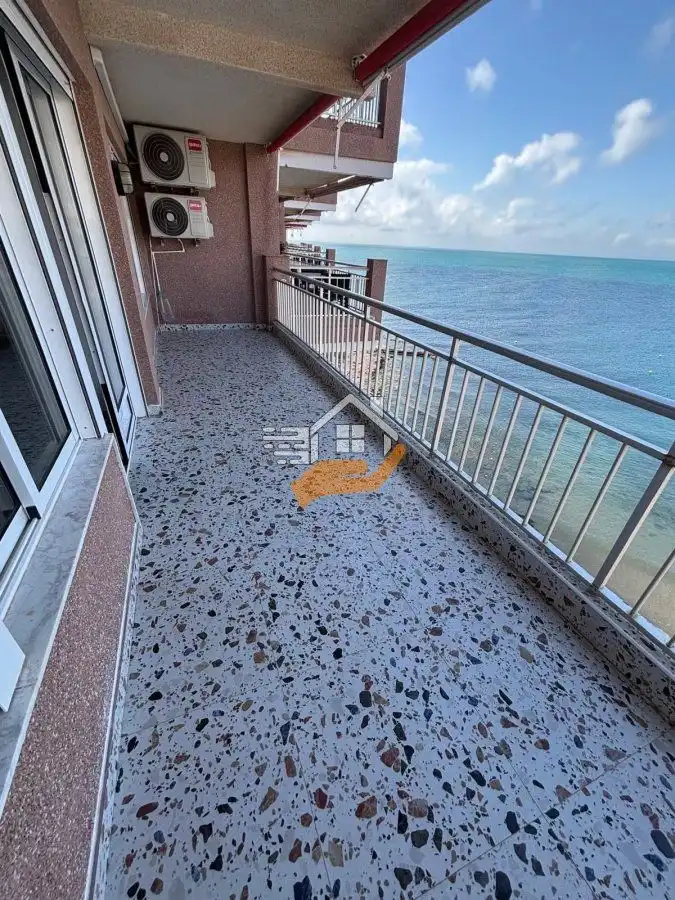 Wohnung mit Terrasse zum Verkauf in Playa de los Locos, imagen 4