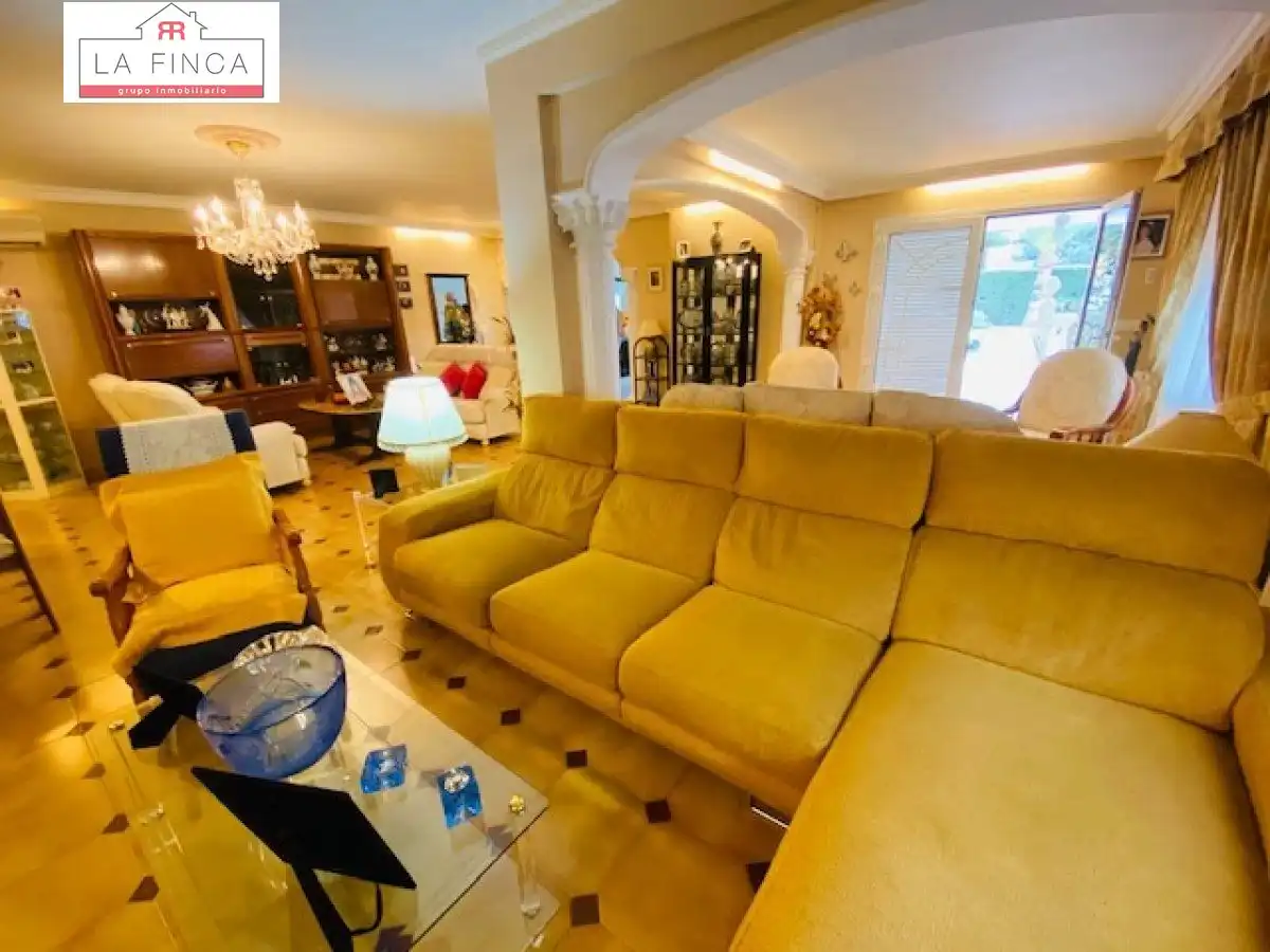 Living room of Houses for sale in Málaga  with Private garden, Terrace and Storage room