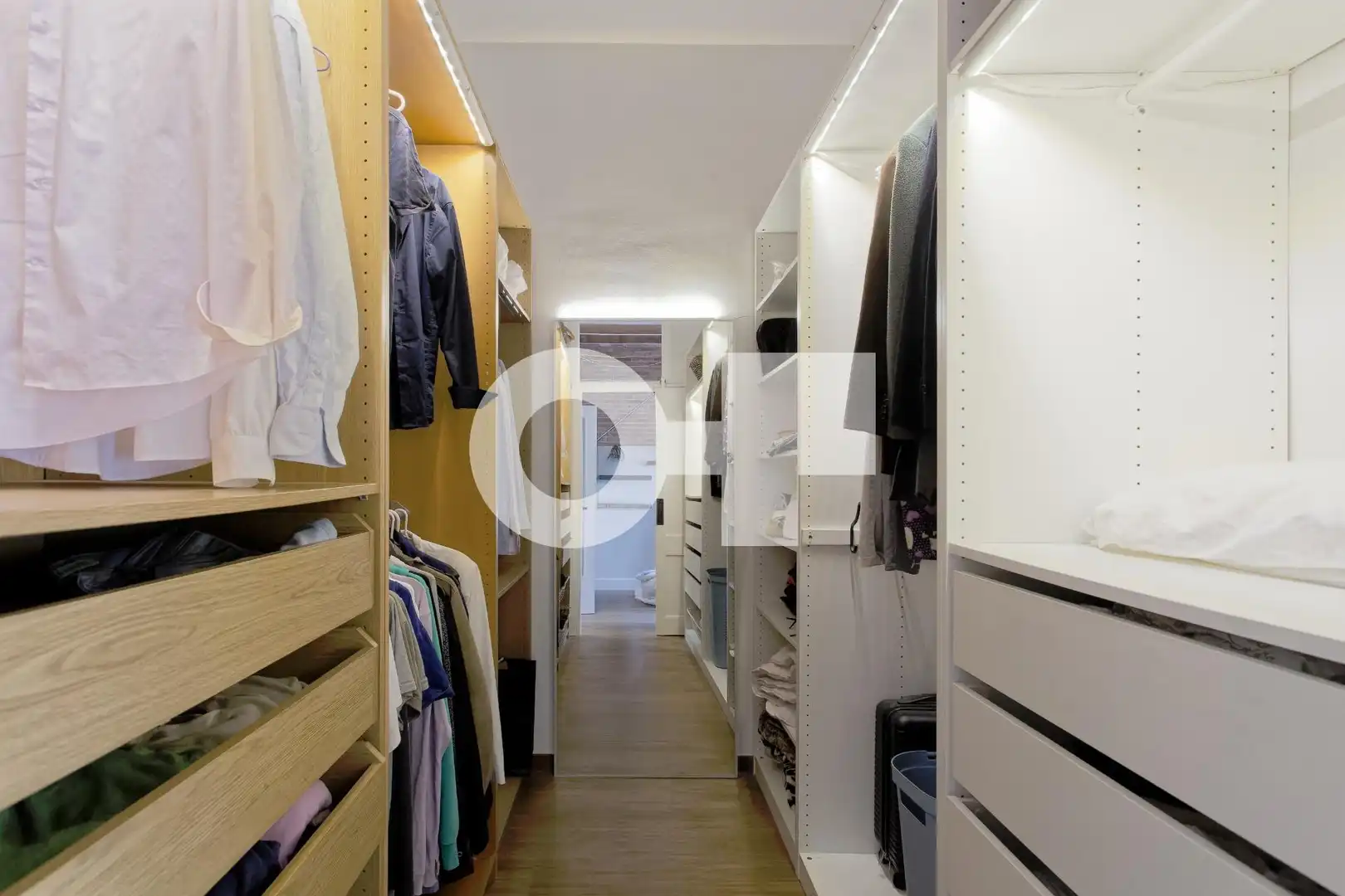 Piso con terraza en venta en Carrer Carrer Consell de Cent, imagen 23