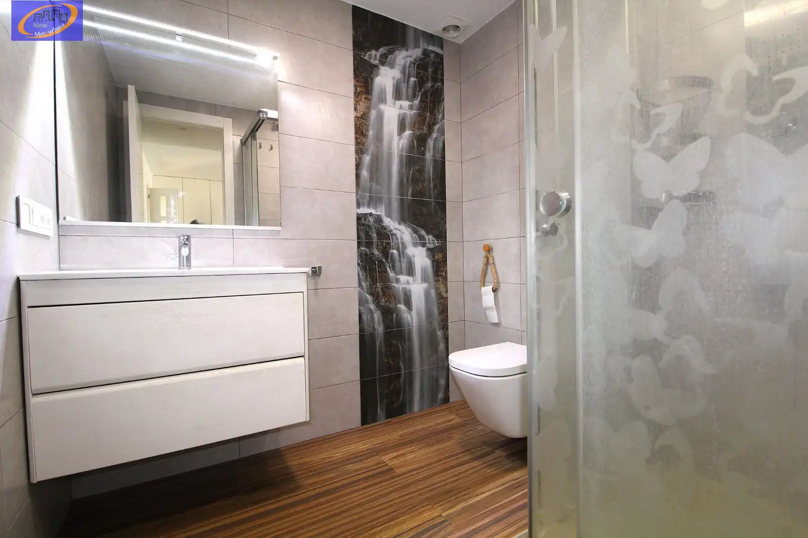 Baño de Piso en venta en Valencia con Aire acondicionado, Calefacción y Trastero
