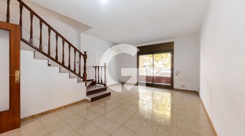 Foto 2 de Casa adosada en venda a Cl Sant Joan Bosco de, Vinyets - Molí Vell, Barcelona