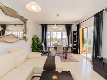 Apartament amb balcó en venda a Riviera del Sol