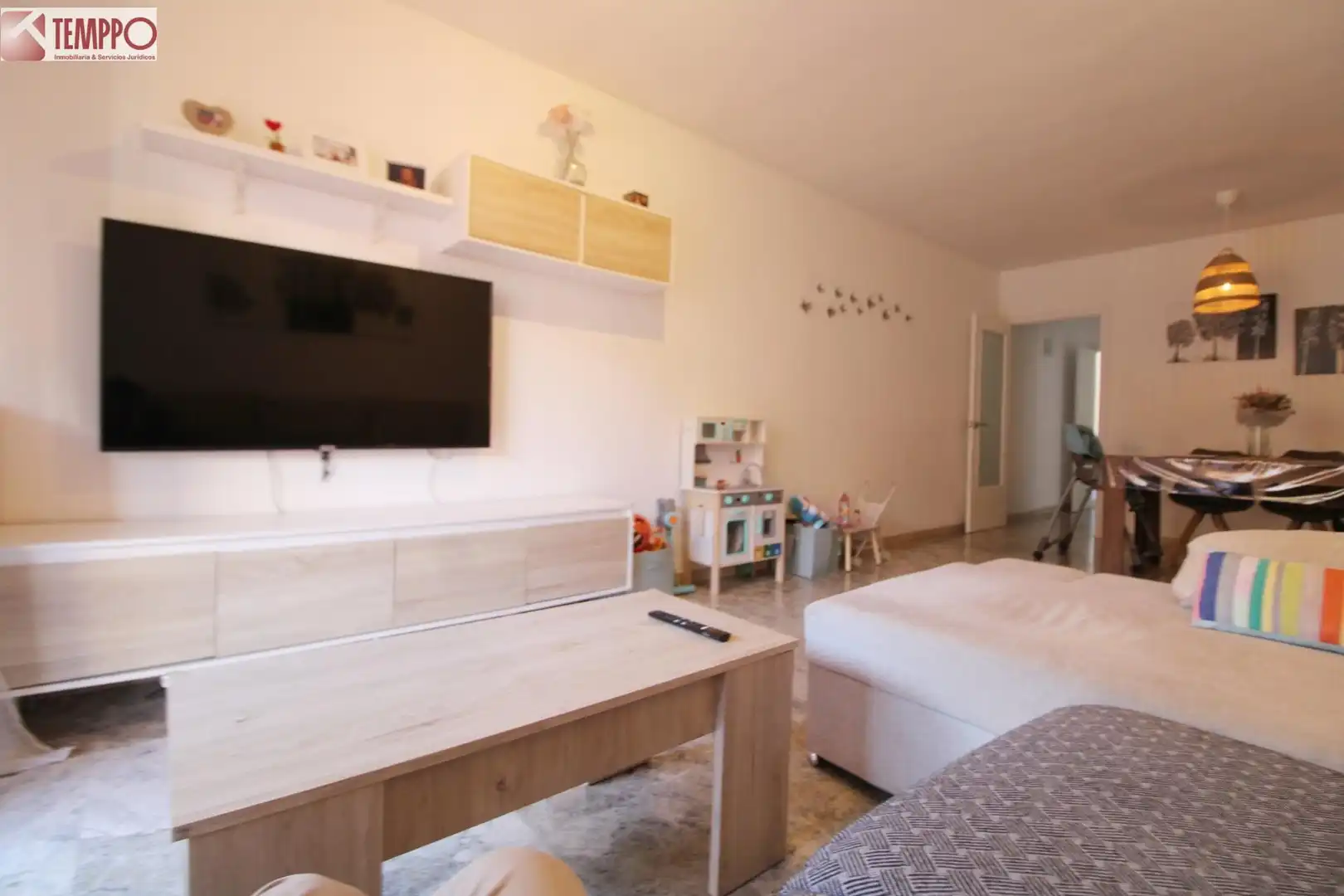 Sala d'estar de Pis en venda en El Vendrell amb Calefacció i Balcó