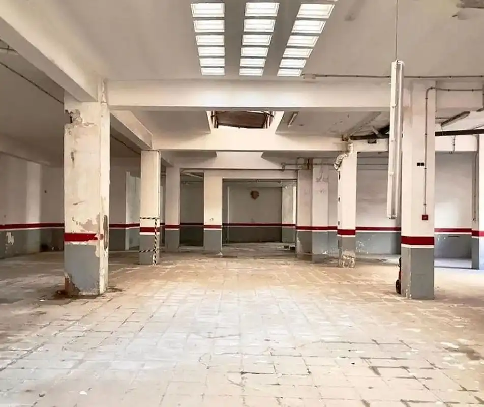 Business premises for sale in Carrer de Francisco Pizarro 30, imagen 14