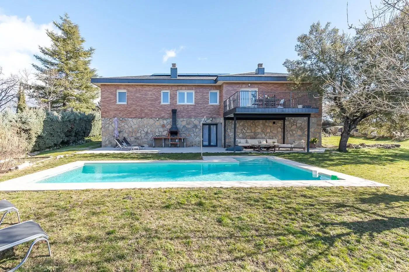 Piscina de Casa o chalet en venta en El Escorial con Calefacción, Jardín privado y Terraza