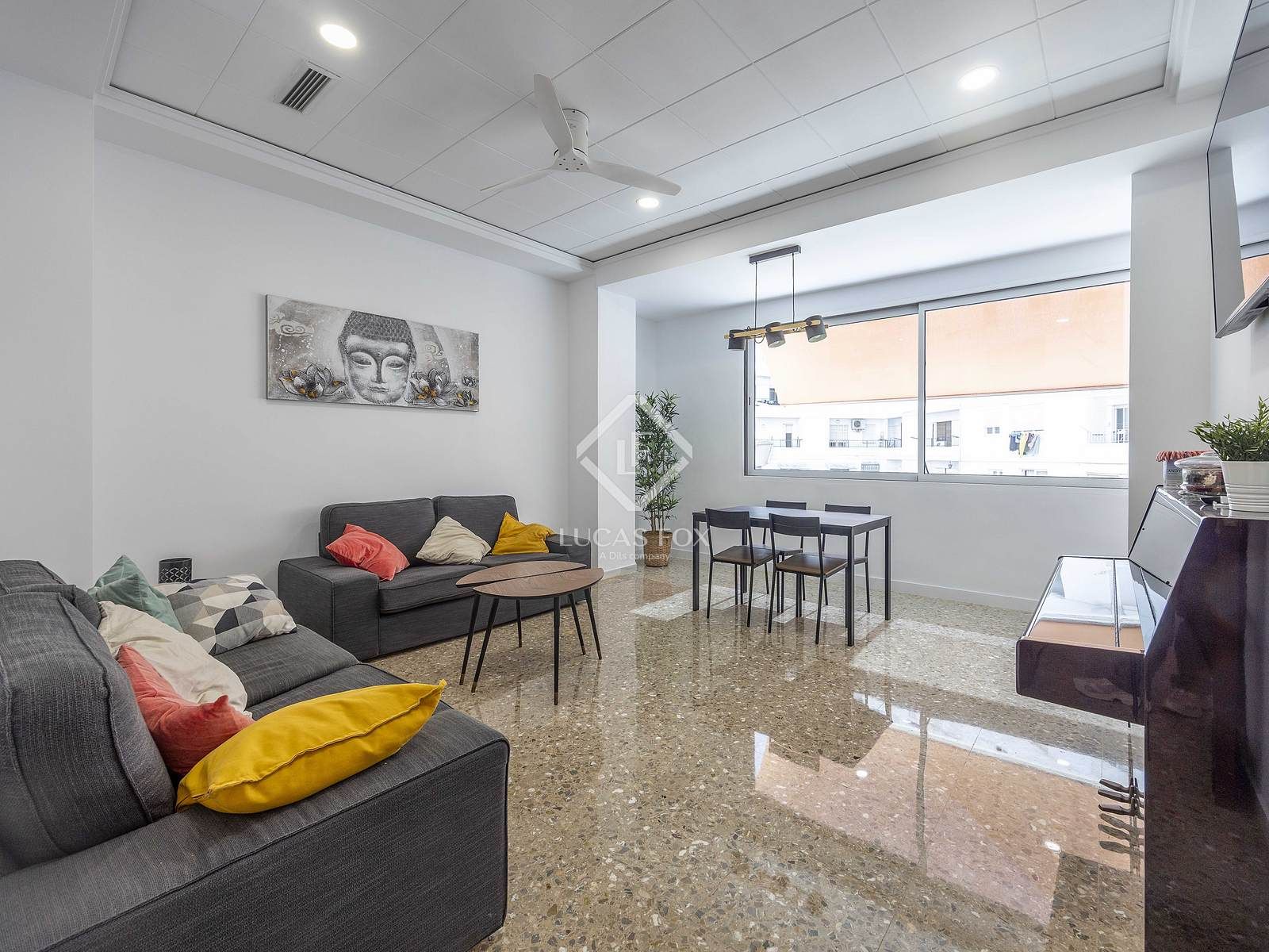 Sala d'estar de Pis en venda en  Valencia Capital amb Aire condicionat