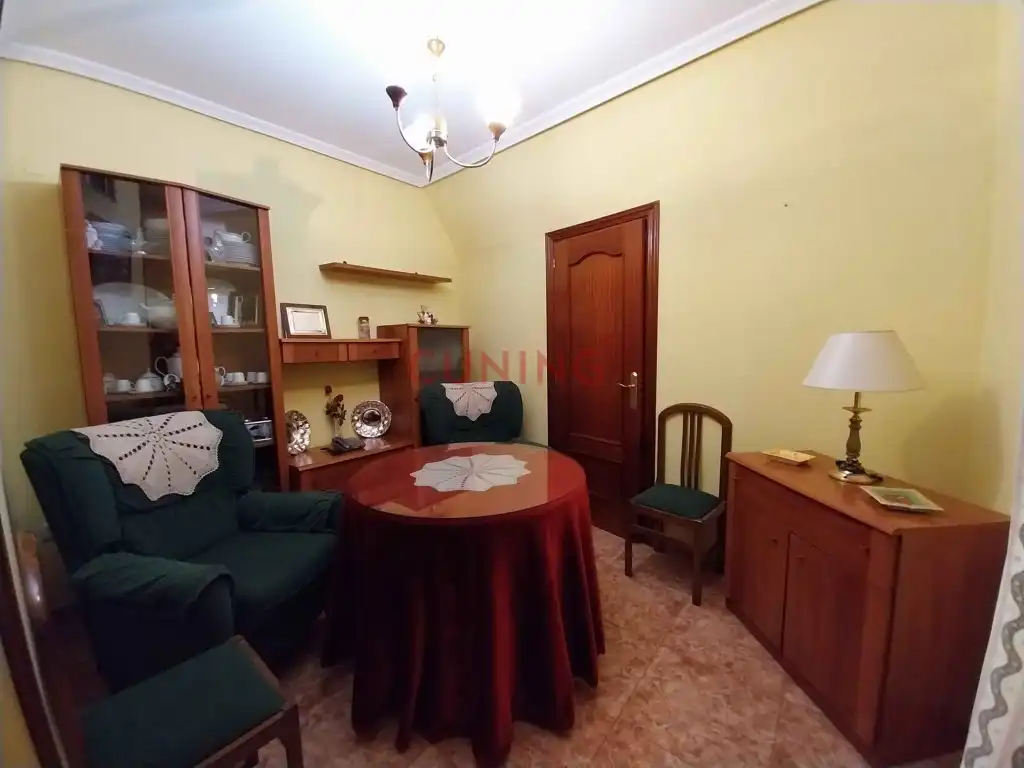 Sala d'estar de Casa o xalet en venda en Cáceres