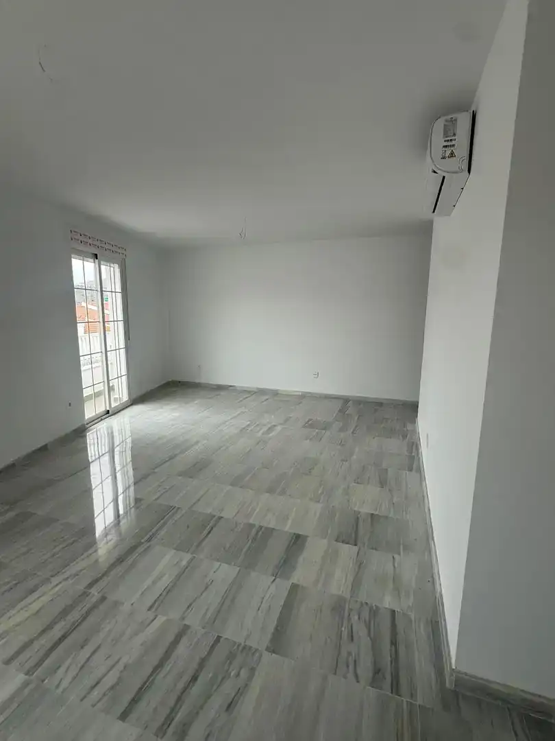 Sala d'estar de Pis en venda en Polopos amb Aire condicionat i Balcó