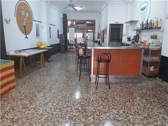 Local comercial de lloguer a Centro Urbano