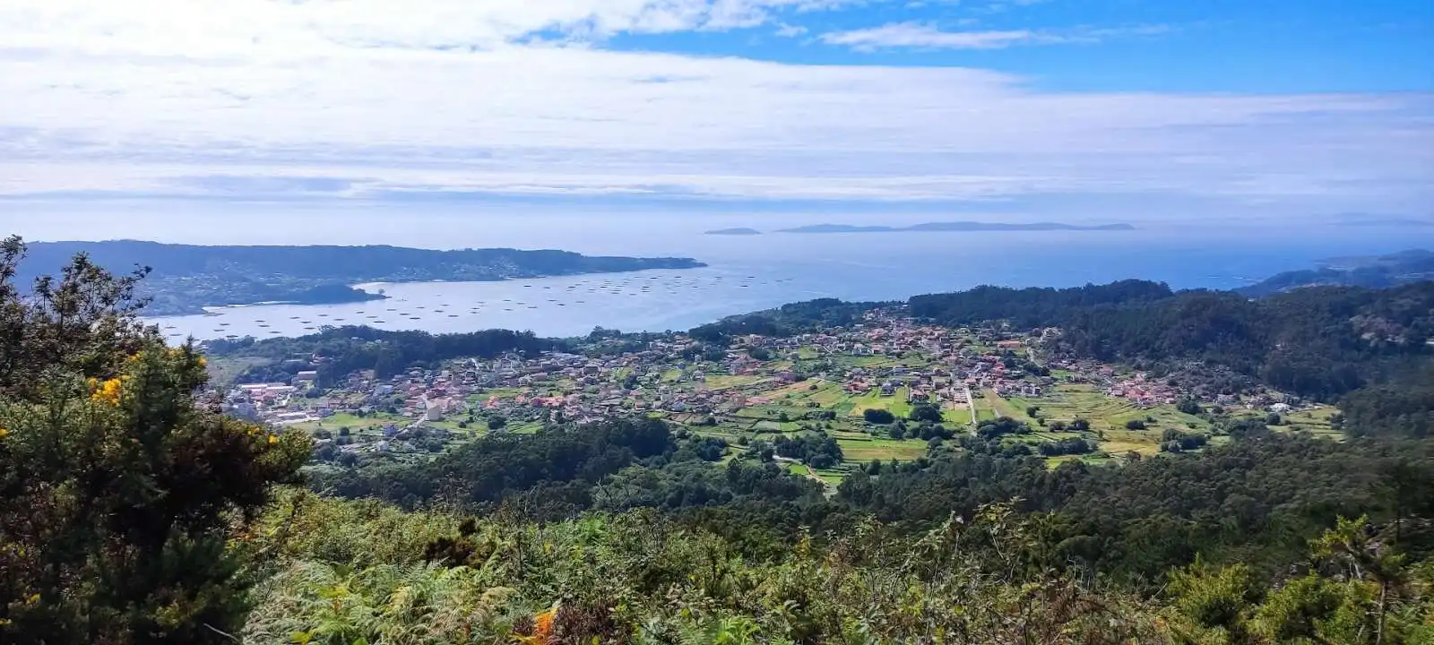 Apartamento para compartir en Cangas  con Aire acondicionado, Terraza y Amueblado