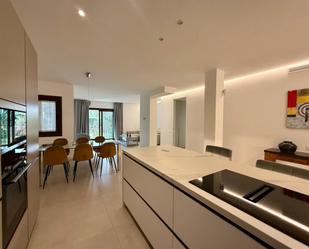 Cuina de Apartament en venda en Marbella amb Aire condicionat