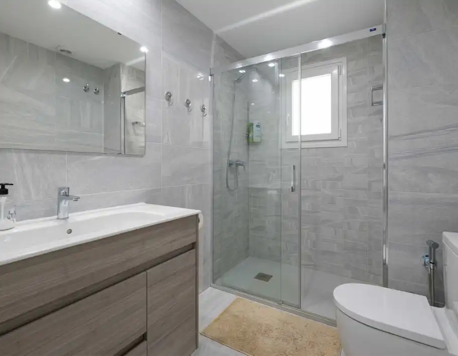 Piso con piscina en venta en Playa de los Boliches, imagen 15
