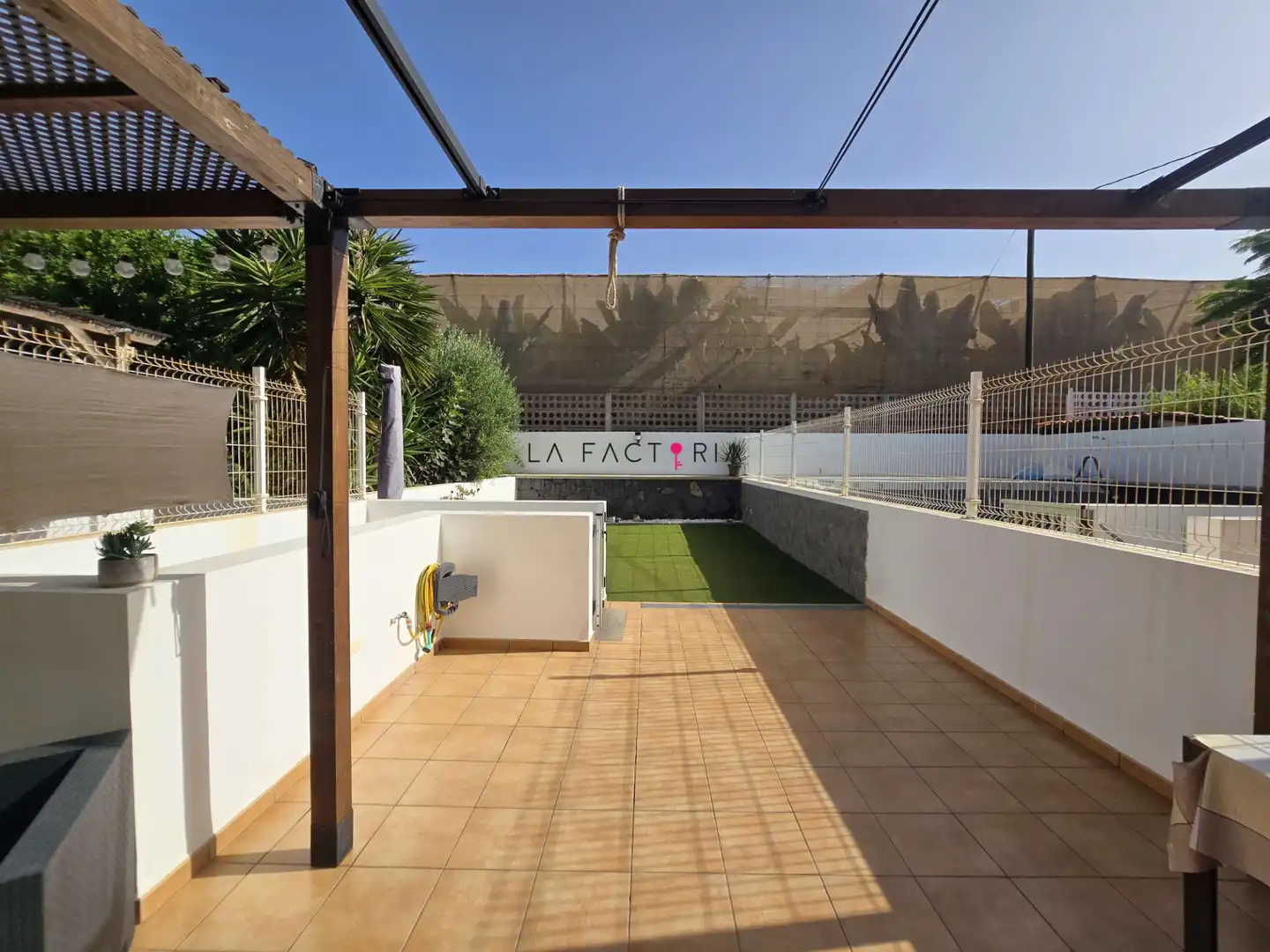 Terraza de Casa adosada en venta en San Miguel de Abona con Jardín privado, Parquet y Terraza