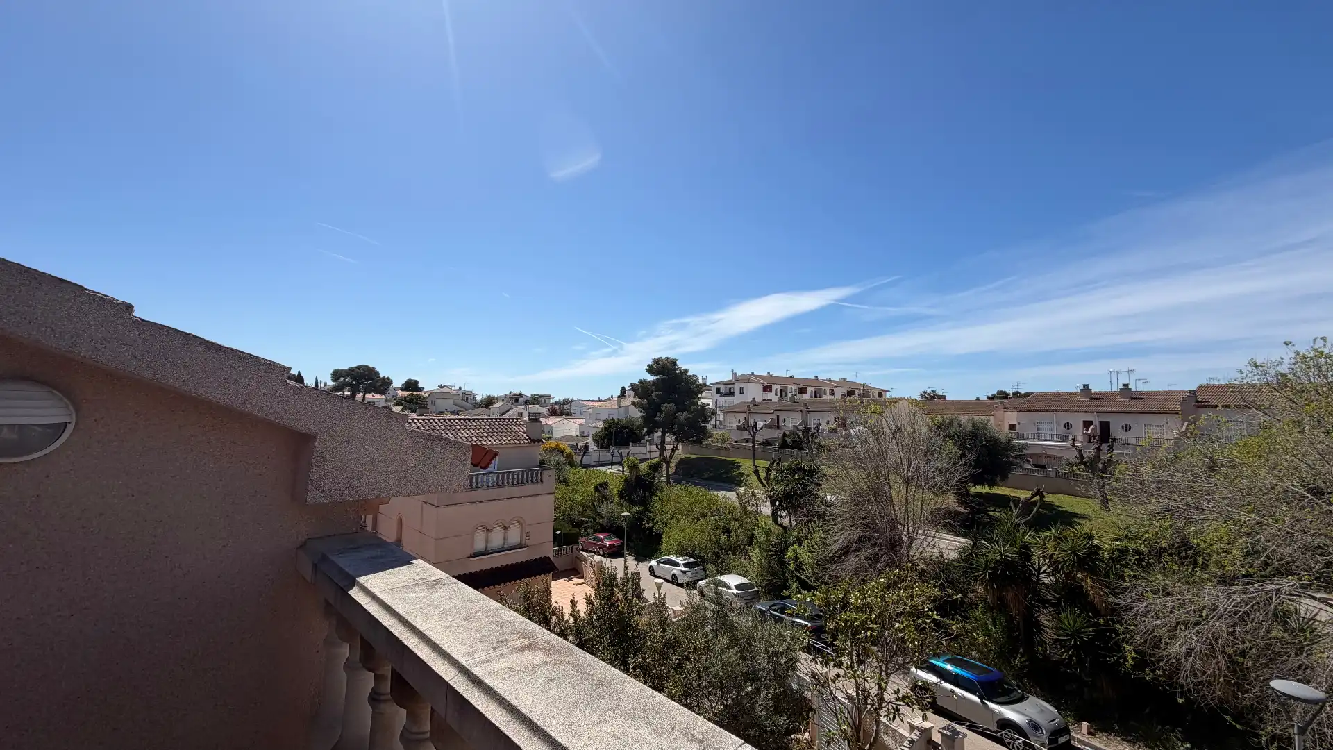 Vista exterior de Casa adosada en venta en El Vendrell con Calefacción, Jardín privado y Terraza