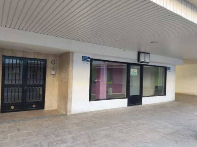 Local comercial en Venta en Rd Santa Susana en Torres de la Alameda