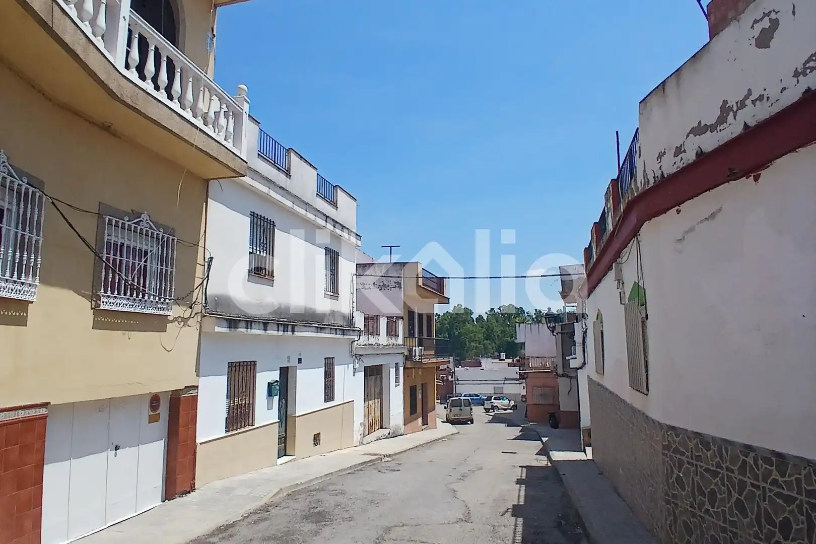 Vista exterior de Casa o chalet en venta en Guillena con Terraza