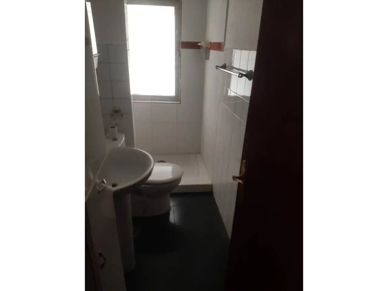 Baño de Piso en venta en Avilés con Calefacción