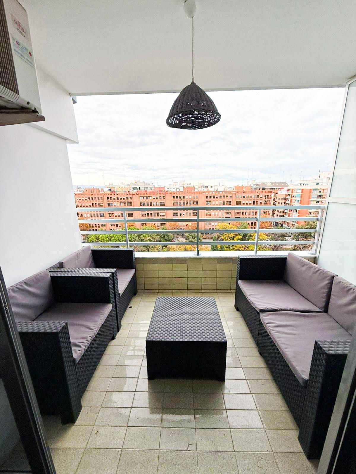 Terrace of Flat to rent in  Valencia Capital  with Air Conditioner, Heating and Terrace