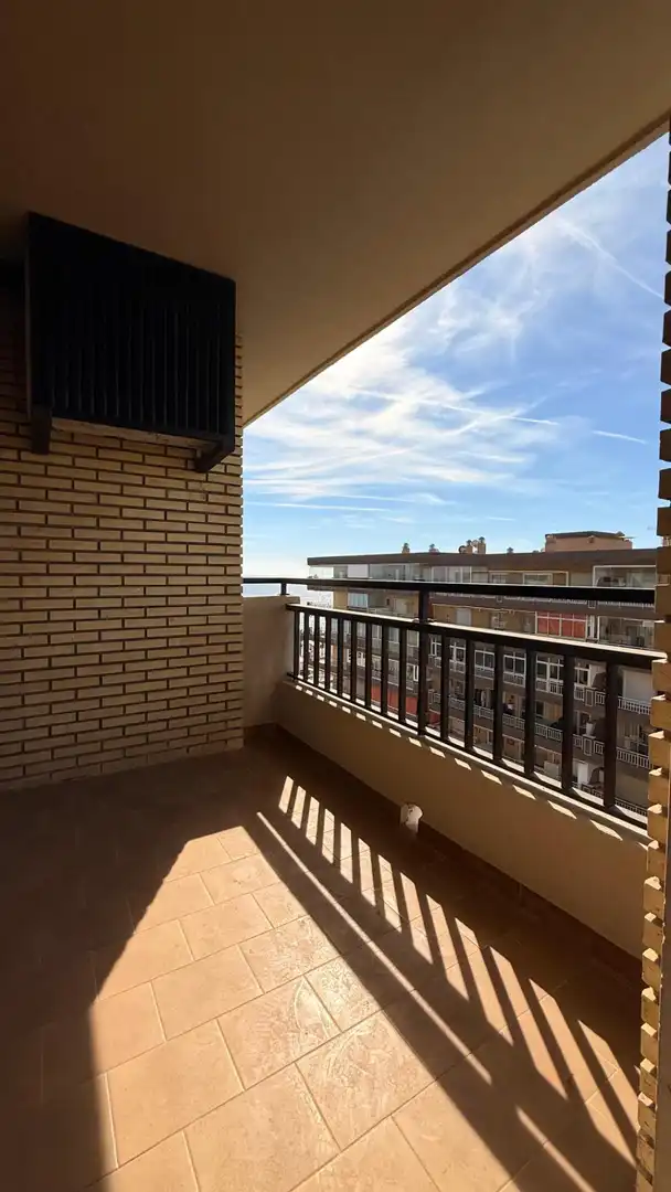 Apartamento con piscina en venta en Playa de los Boliches, imagen 3
