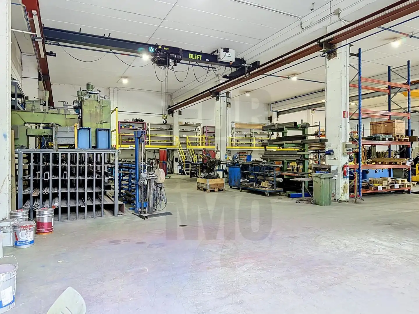Industrial buildings for sale in Segura