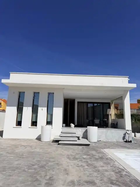 Vista exterior de Casa o chalet en venta en Las Ventas de Retamosa con Aire acondicionado, Calefacción y Jardín privado