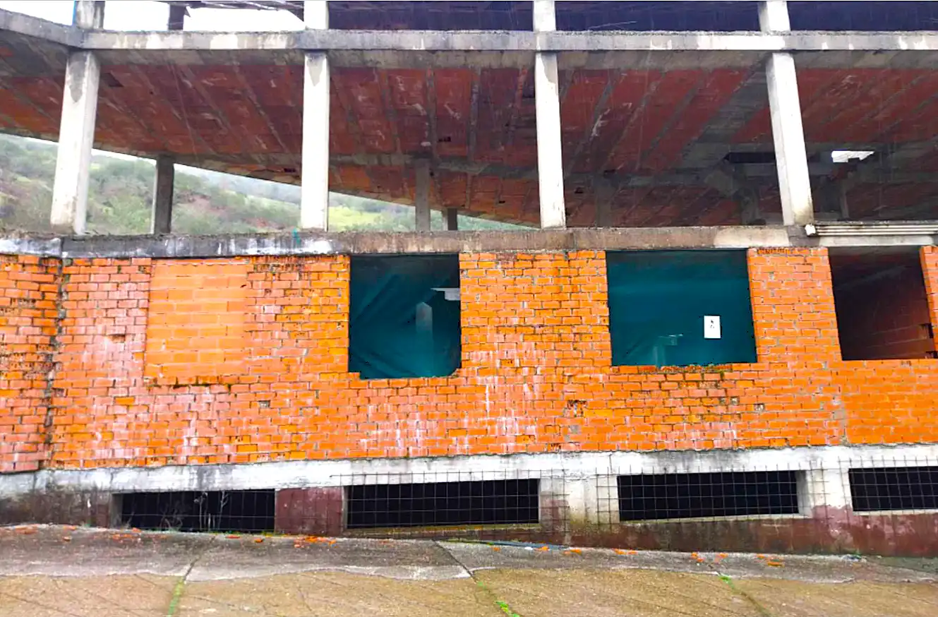 Vista exterior de Pis en venda en Puebla de Lillo