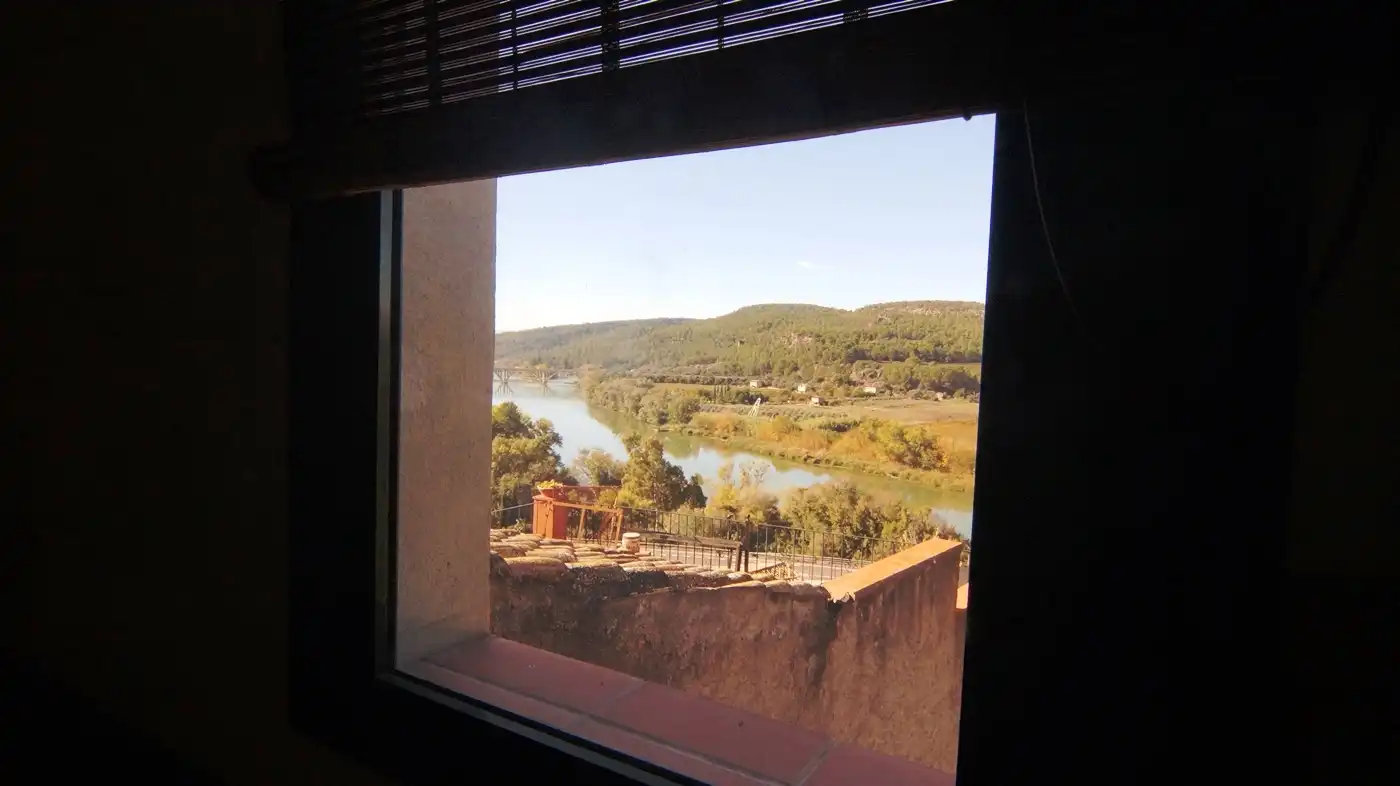 Dormitori de Casa adosada en venda en Garcia amb Aire condicionat, Calefacció i Terrassa