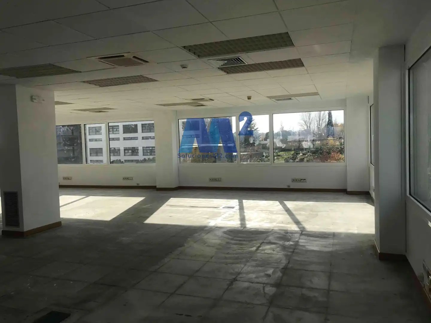Oficina de alquiler en Tres Cantos