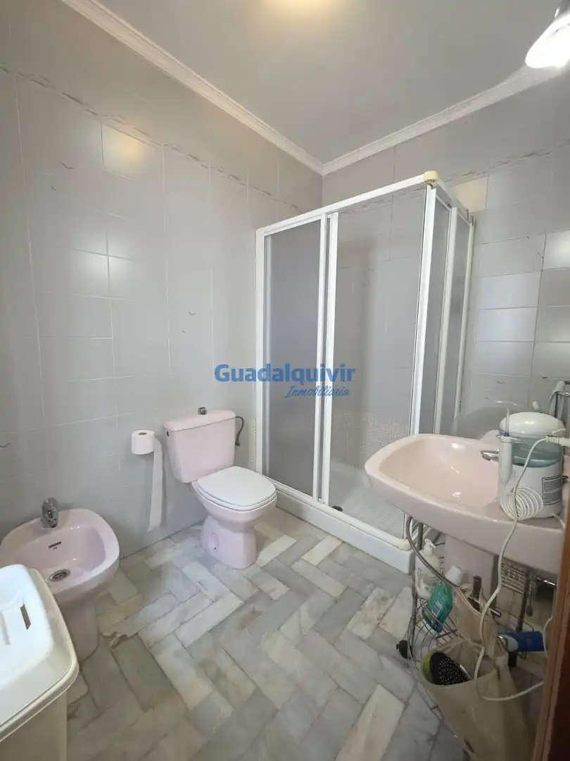 Bany de Casa o xalet en venda en Nervión